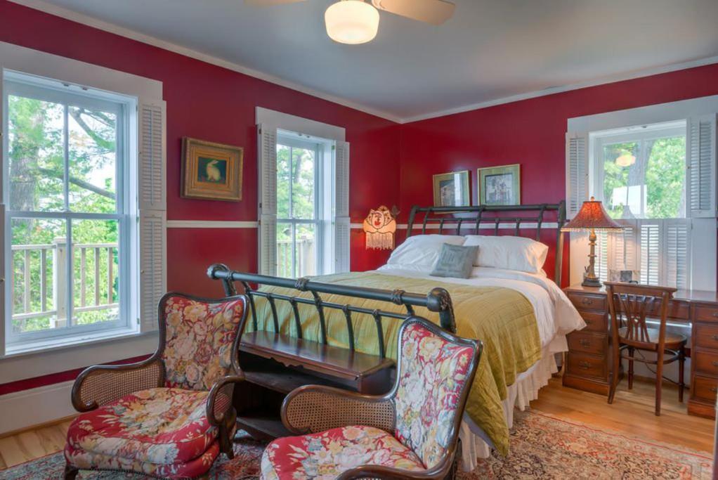 The Spring Lighthouse B&B Elk Rapids Exteriér fotografie